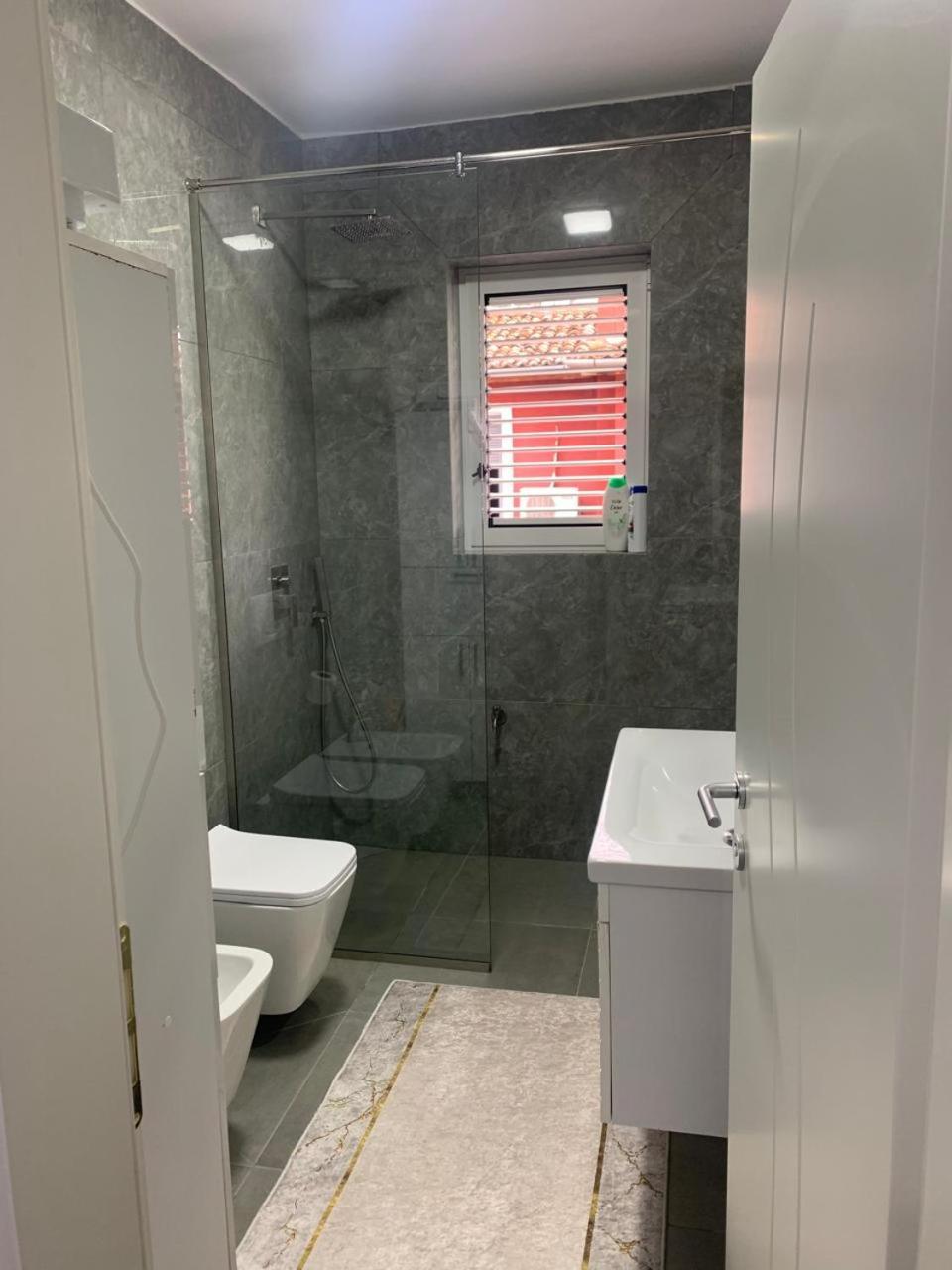 Apartamento Flat In Berat'S Center Exterior foto