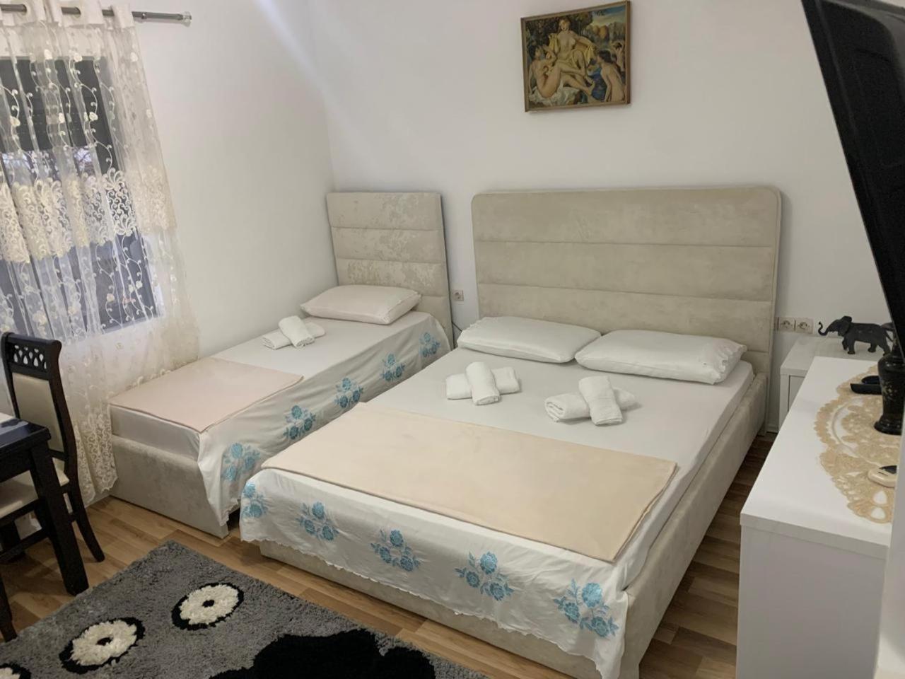 Apartamento Flat In Berat'S Center Exterior foto