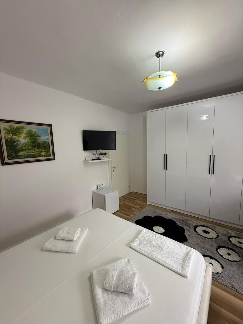 Apartamento Flat In Berat'S Center Exterior foto